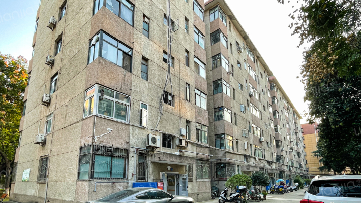 兵工社区二0三生活区外景图