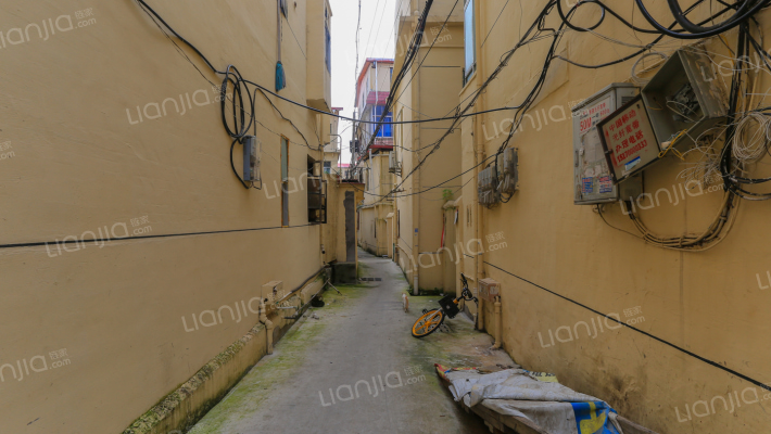 上海北路师专宿舍外景图