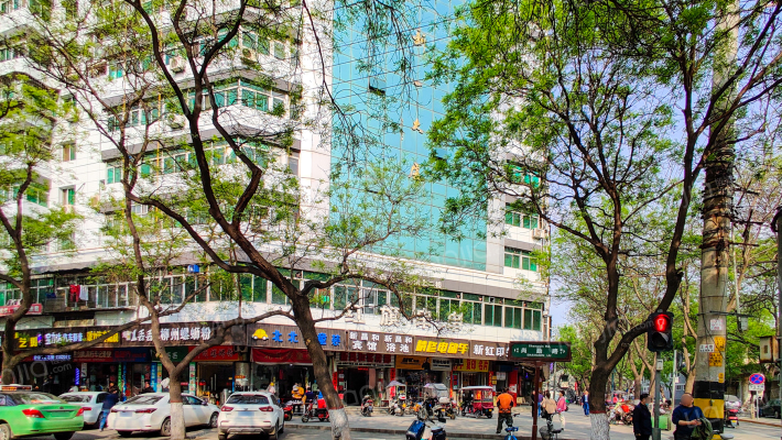 新一大厦外景图