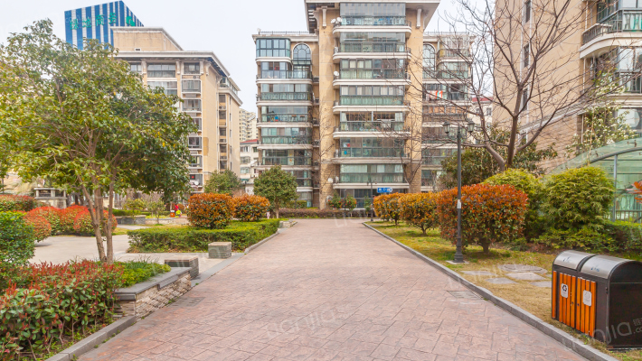 愚园公馆外景图