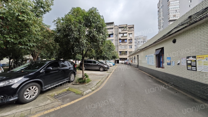 万春路276号院外景图