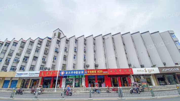 肥西中学西区宿舍楼外景图