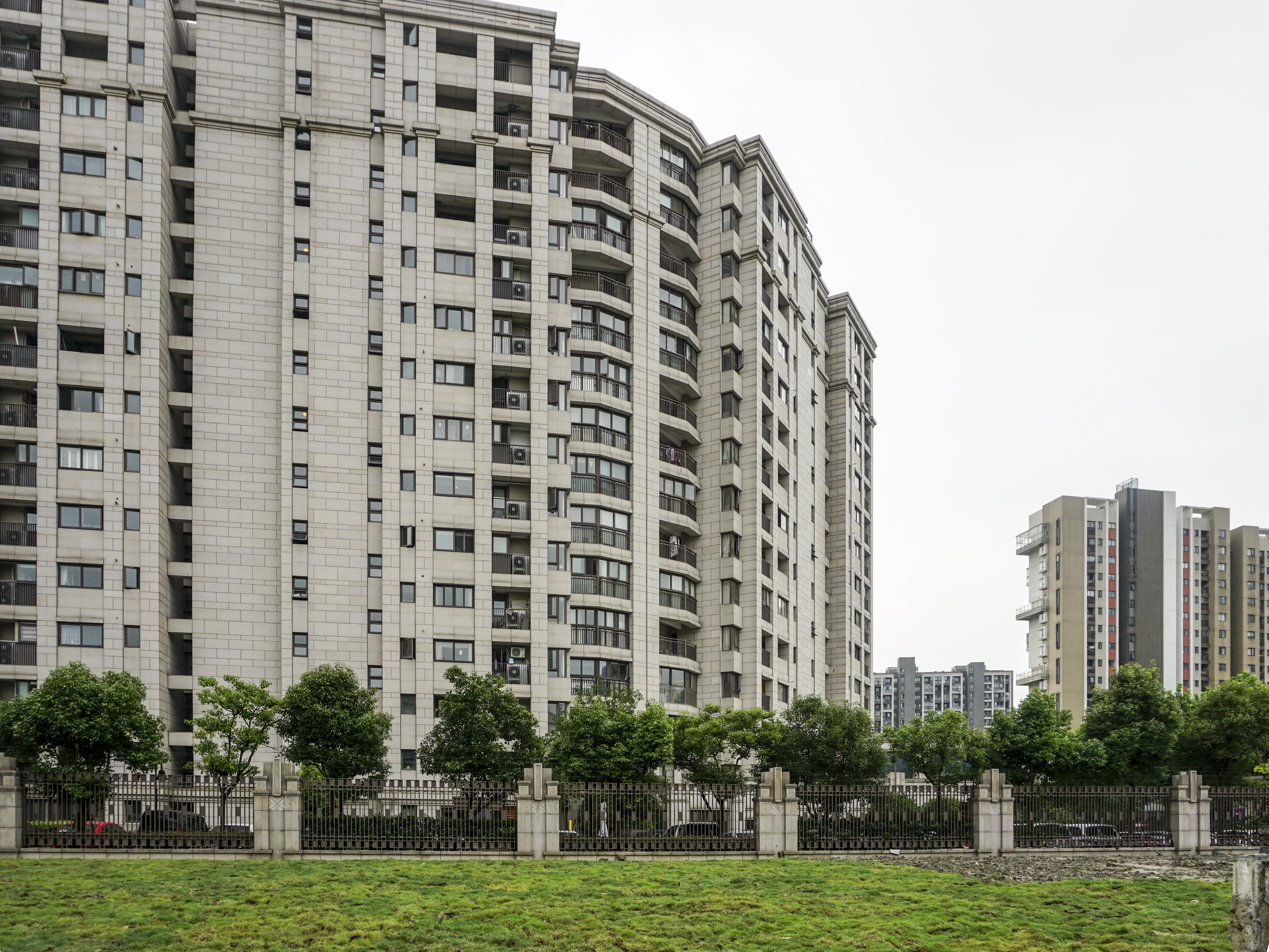 凯德龙湾小区实景 3