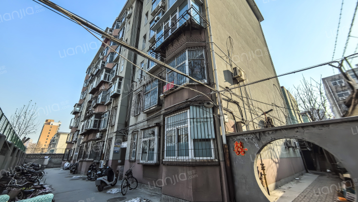 四十一中宿舍外景图