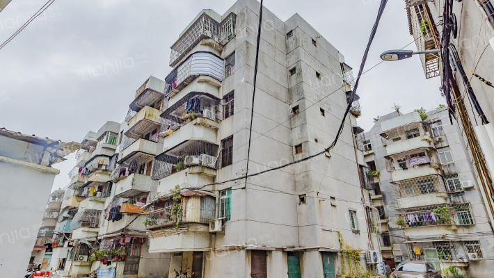 美湾南小区外景图