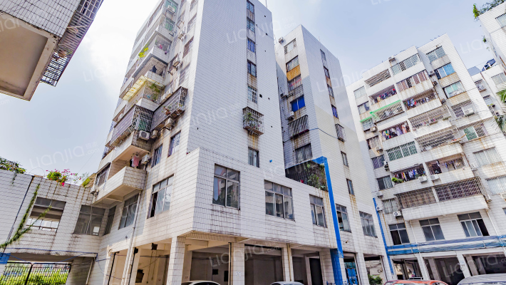 田美小区外景图