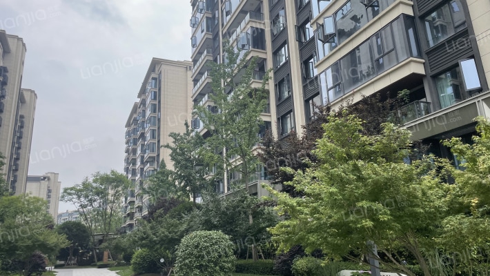 首开龙湖景粼玖序二期外景图