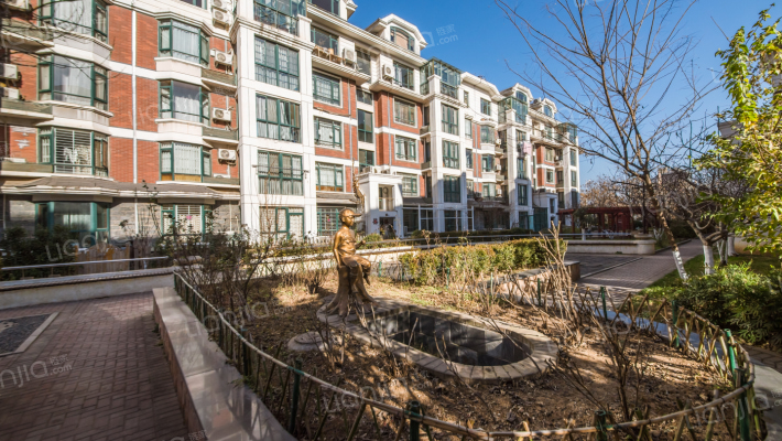 第一大街沁水湾外景图