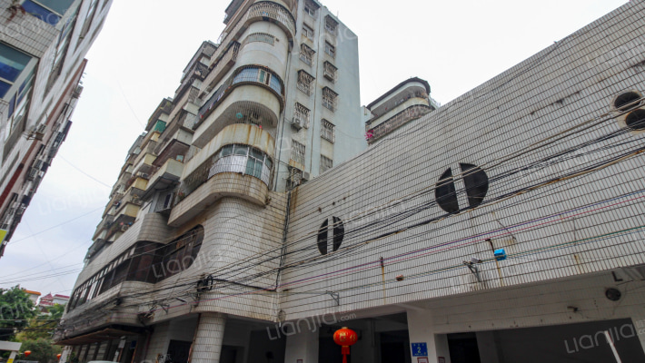 宏坤花园外景图