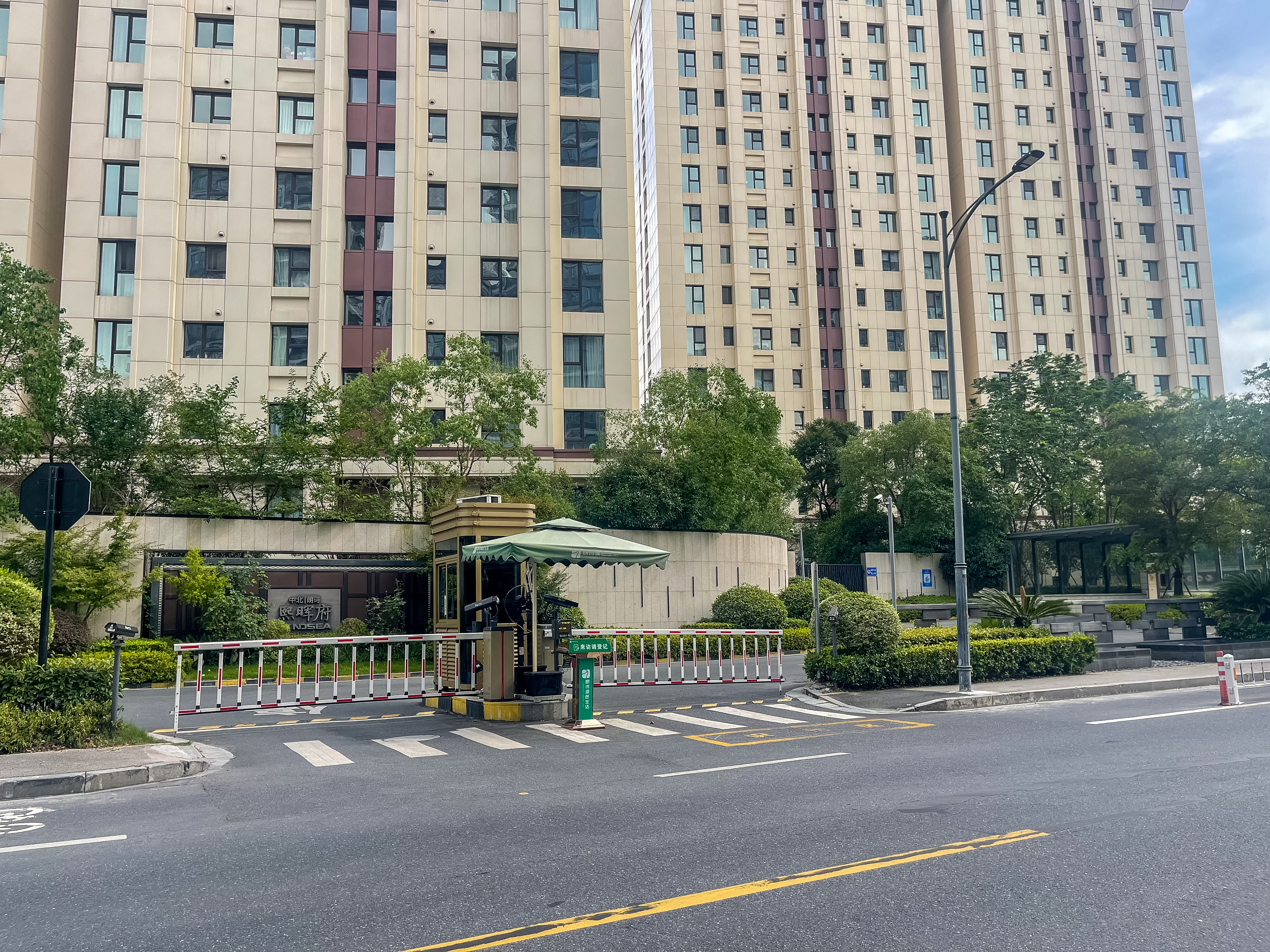 朗诗熙华府小区实景 13