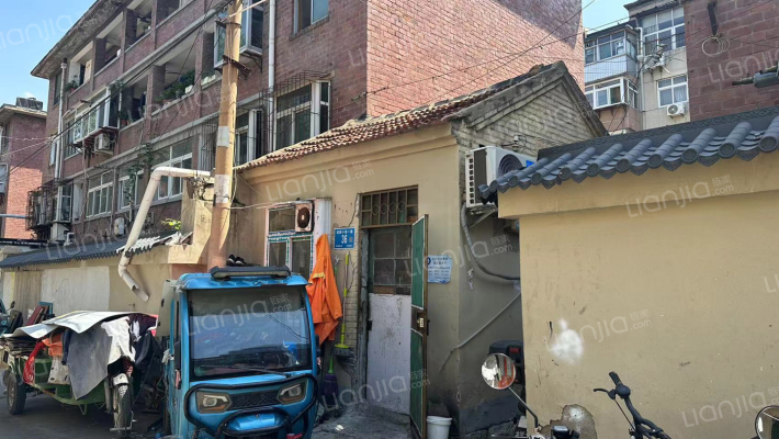 建国小经一路外景图