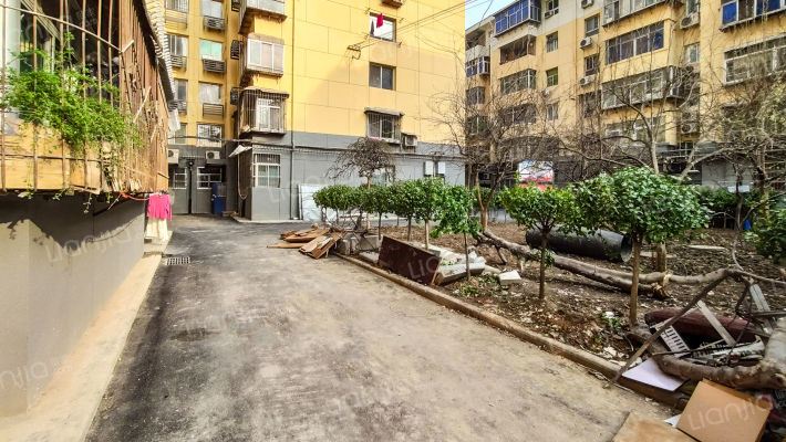 胡家庙工人文化宫家属院外景图