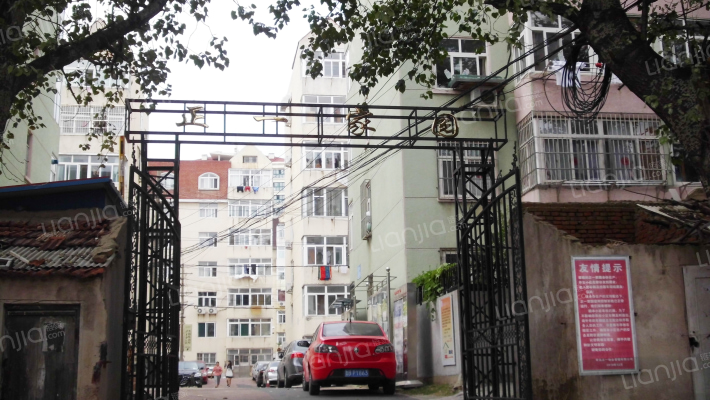 正一家园外景图