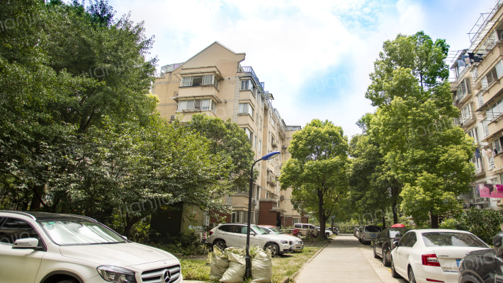 屹立家园外景图