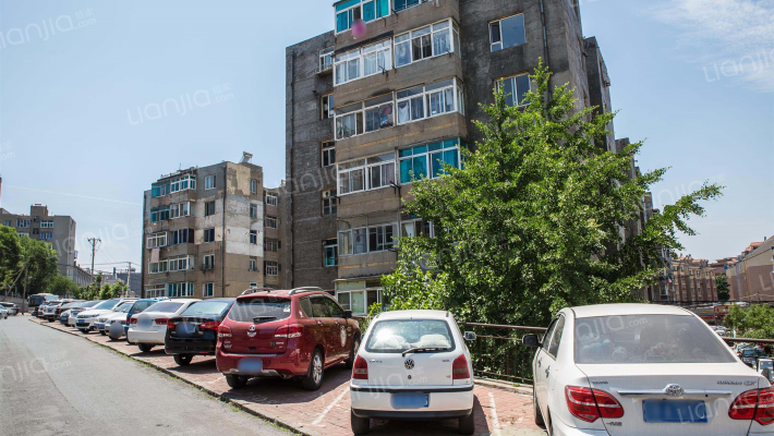 华东路（山东路商圈）外景图