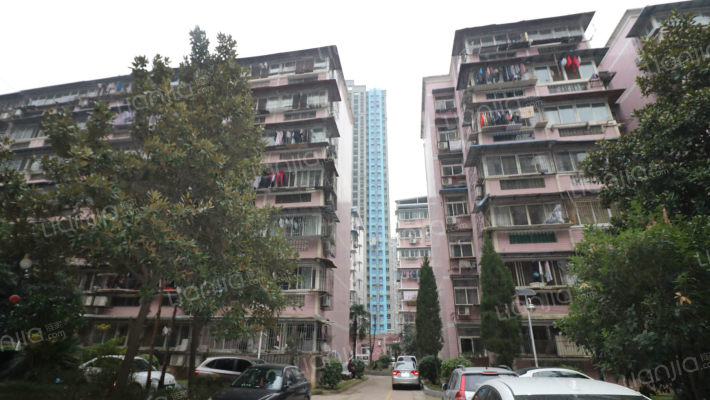 江北园丁苑外景图