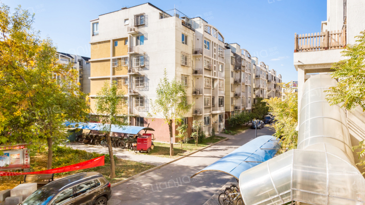 龙锦苑五区外景图