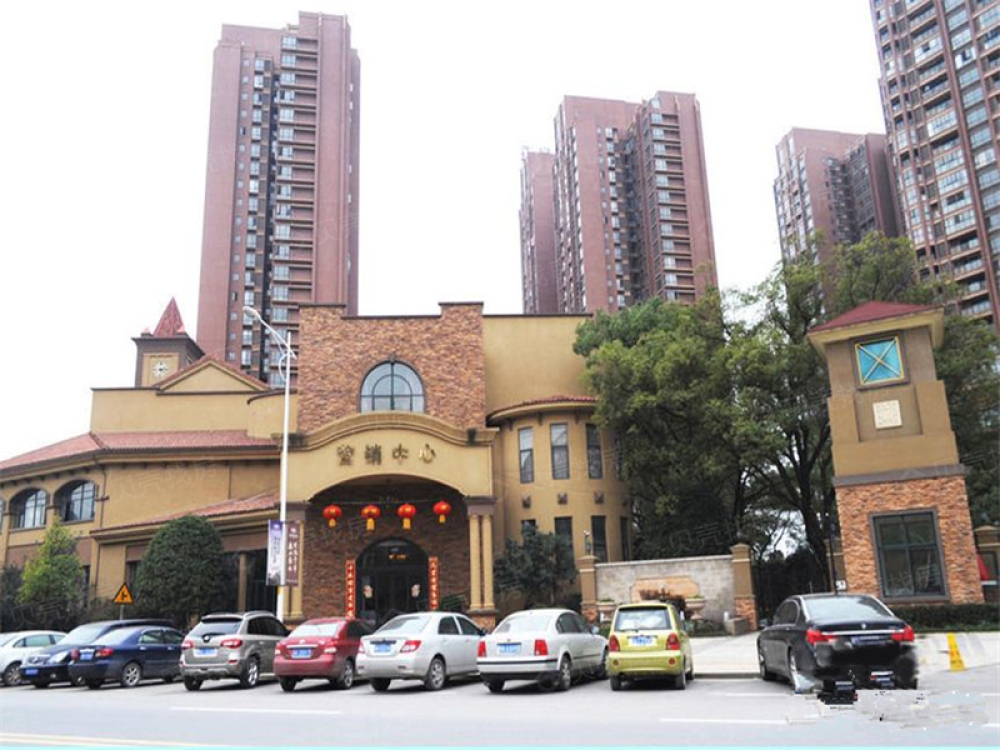 金色溪泉湾项目现场