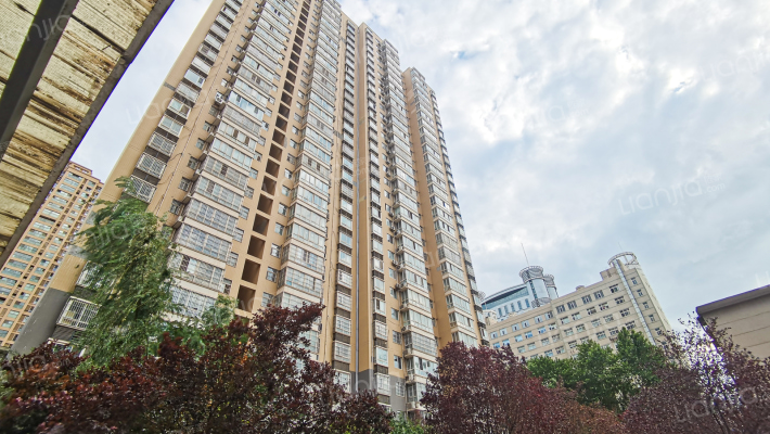 嘉怡豪庭外景图