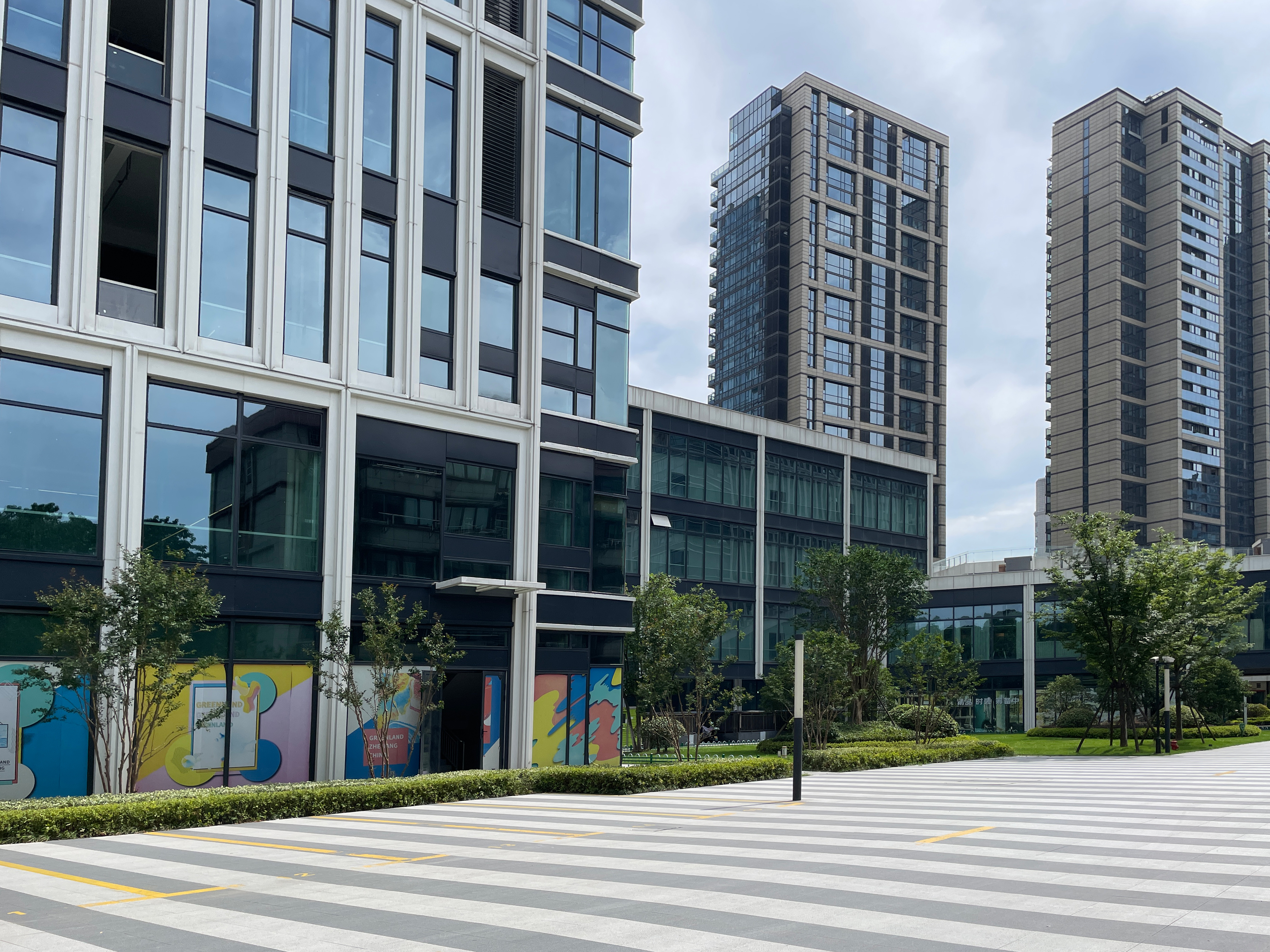 绿地商业中心小区实景 5