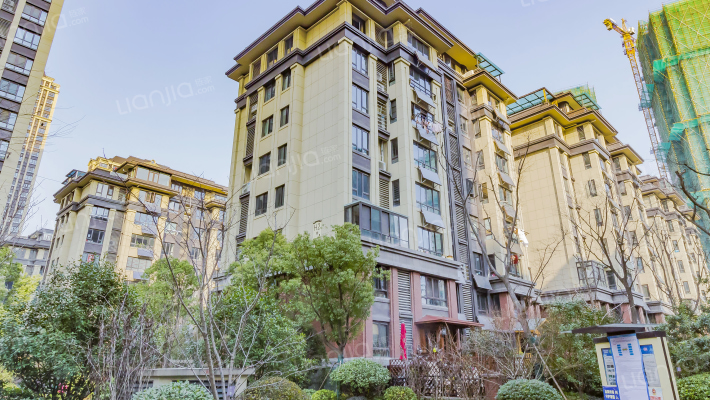 海亮红玺台外景图