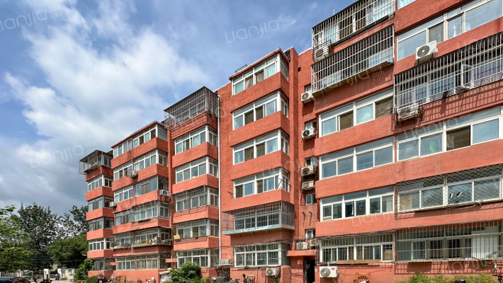 成教局家属楼外景图