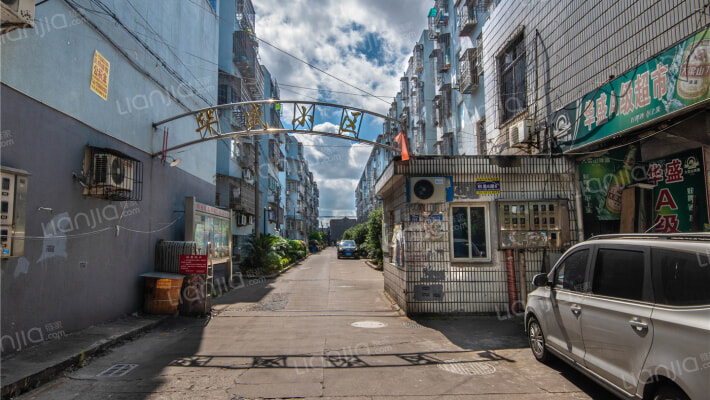 华盛小区外景图