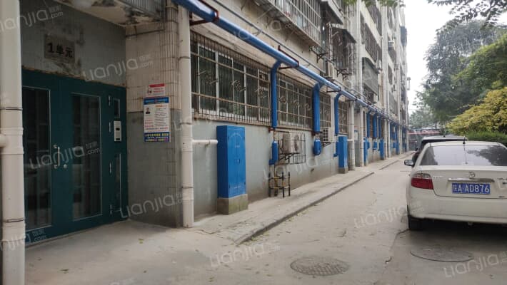 教材基地家属院外景图