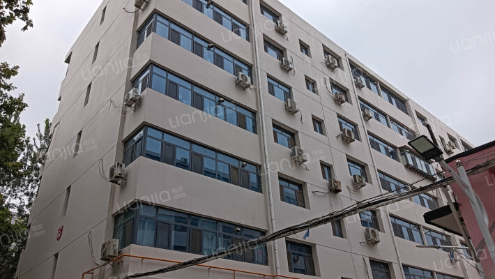 红盾家园外景图