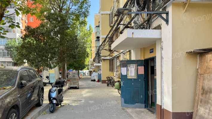 小铁匠营外景图