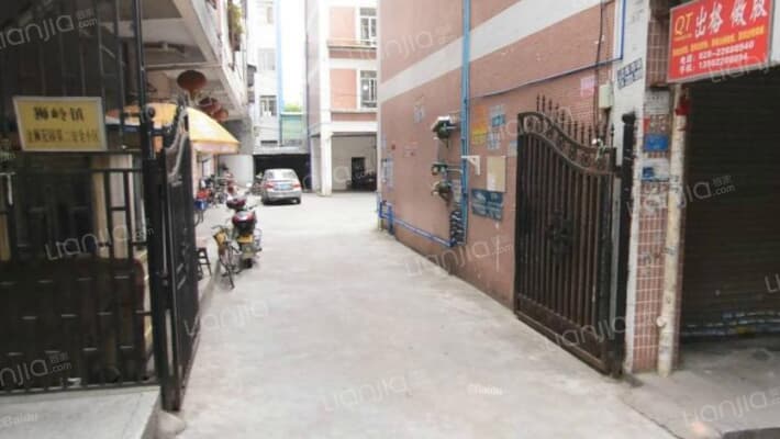 金狮花园外景图