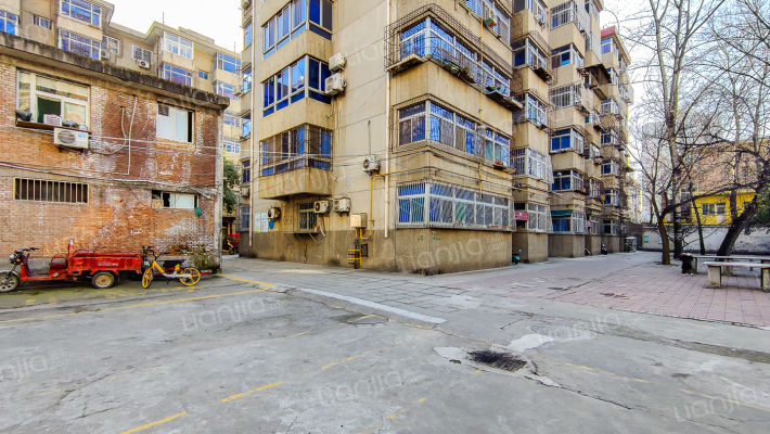 西安市市政设施管理局家属院外景图