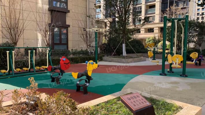 中南君悦府外景图