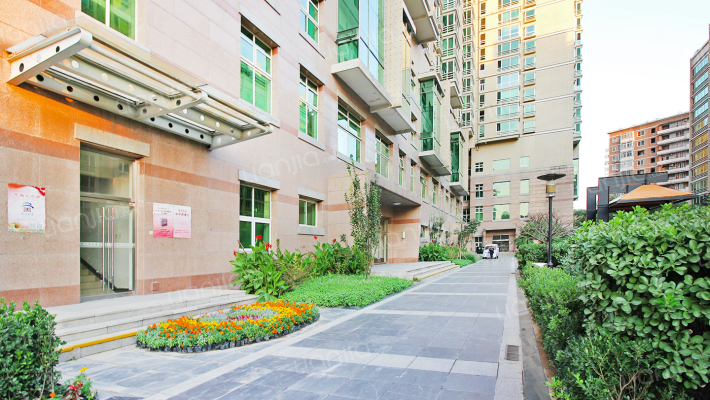 英特公寓外景图