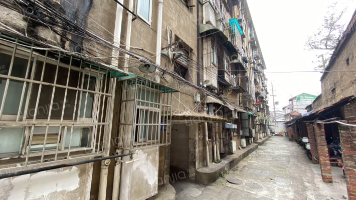 明德北院外景图