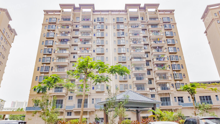 金天达华庭外景图