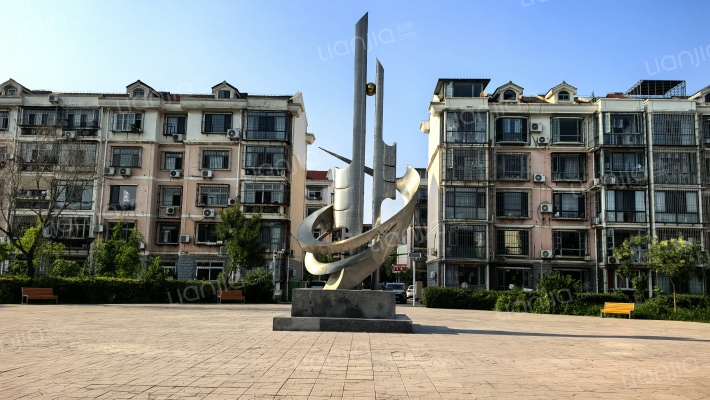 兴德里外景图