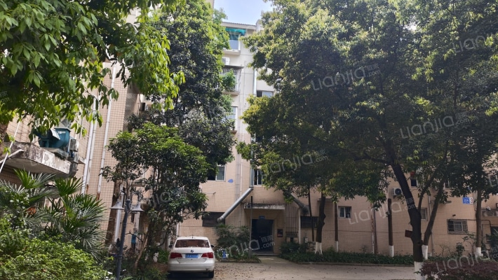 阳光新居外景图