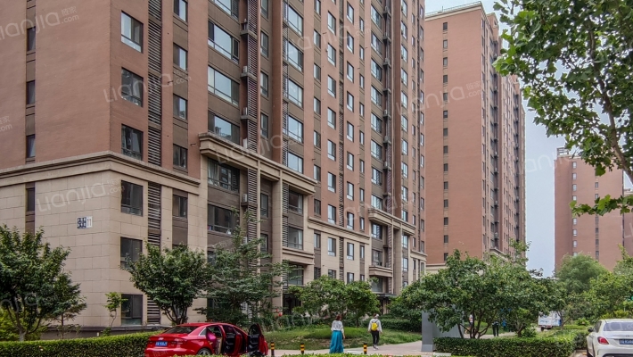 保利罗兰香谷外景图