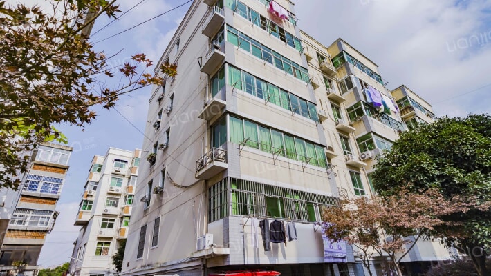 华阳公寓外景图