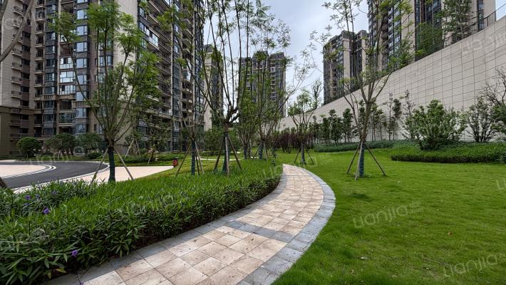 恒大云湖上郡御龙台四组团(7.3)外景图