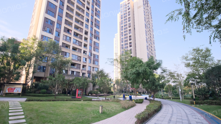 华侨城天际湾C区外景图