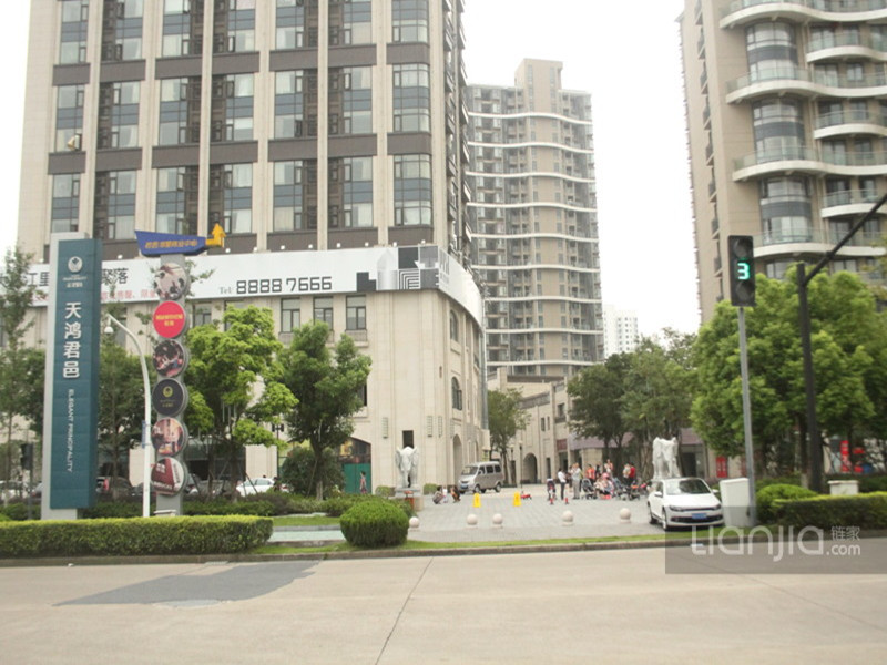 天鸿君邑小区实景 11