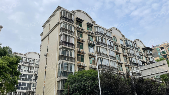 湖北省电力岳家嘴小区外景图