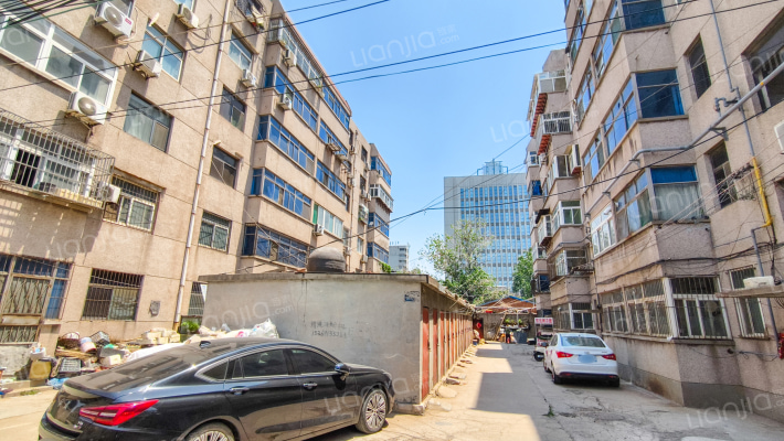 赵家庄东首外景图