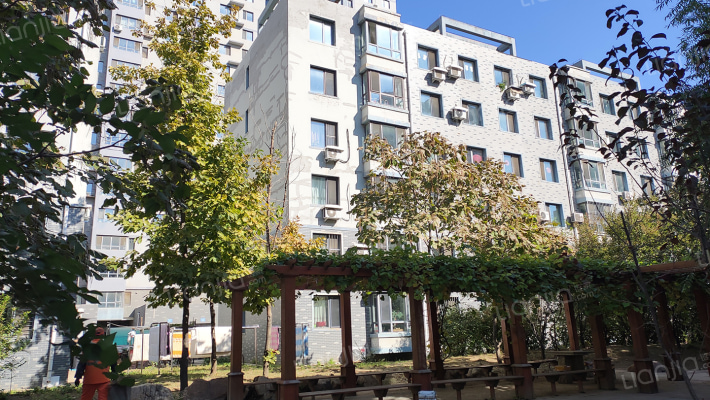 工人新村外景图