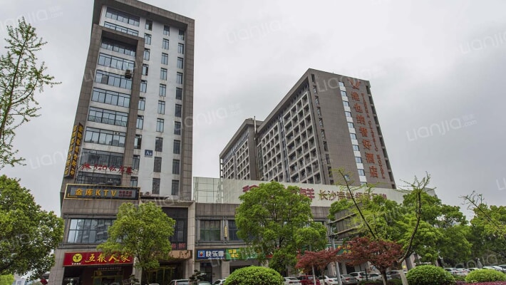 金荣央谷金座外景图