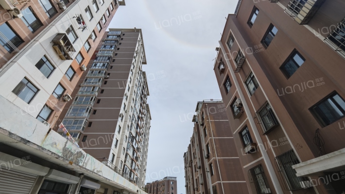 兴达福山居外景图