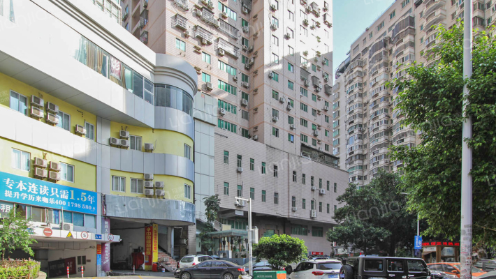 能群大厦外景图