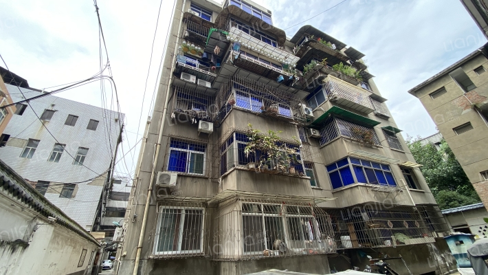 西街1号附1外景图